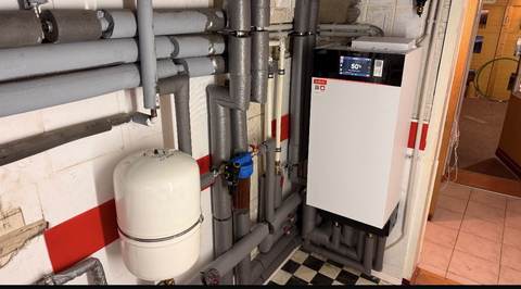 Innenmodul mit Betriebsanzeige (Vorlauftemperatur 50 °C)